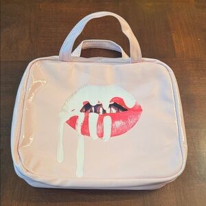Kylie Skin Cosmetics Mini Travel Bag Kylieskin Exclusive Lips Print Design